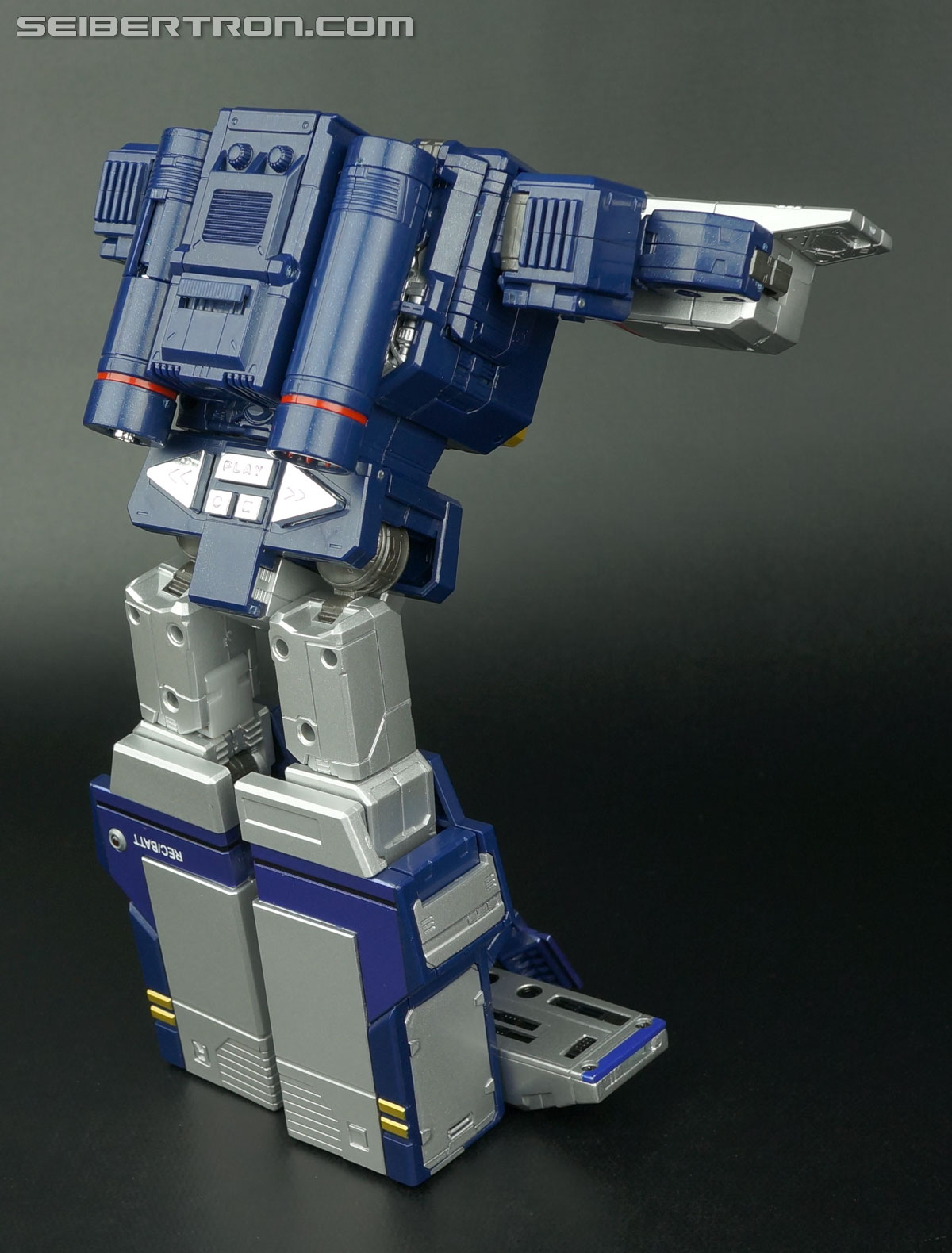 Transformers Masterpiece Soundwave (Image #120 of 325)