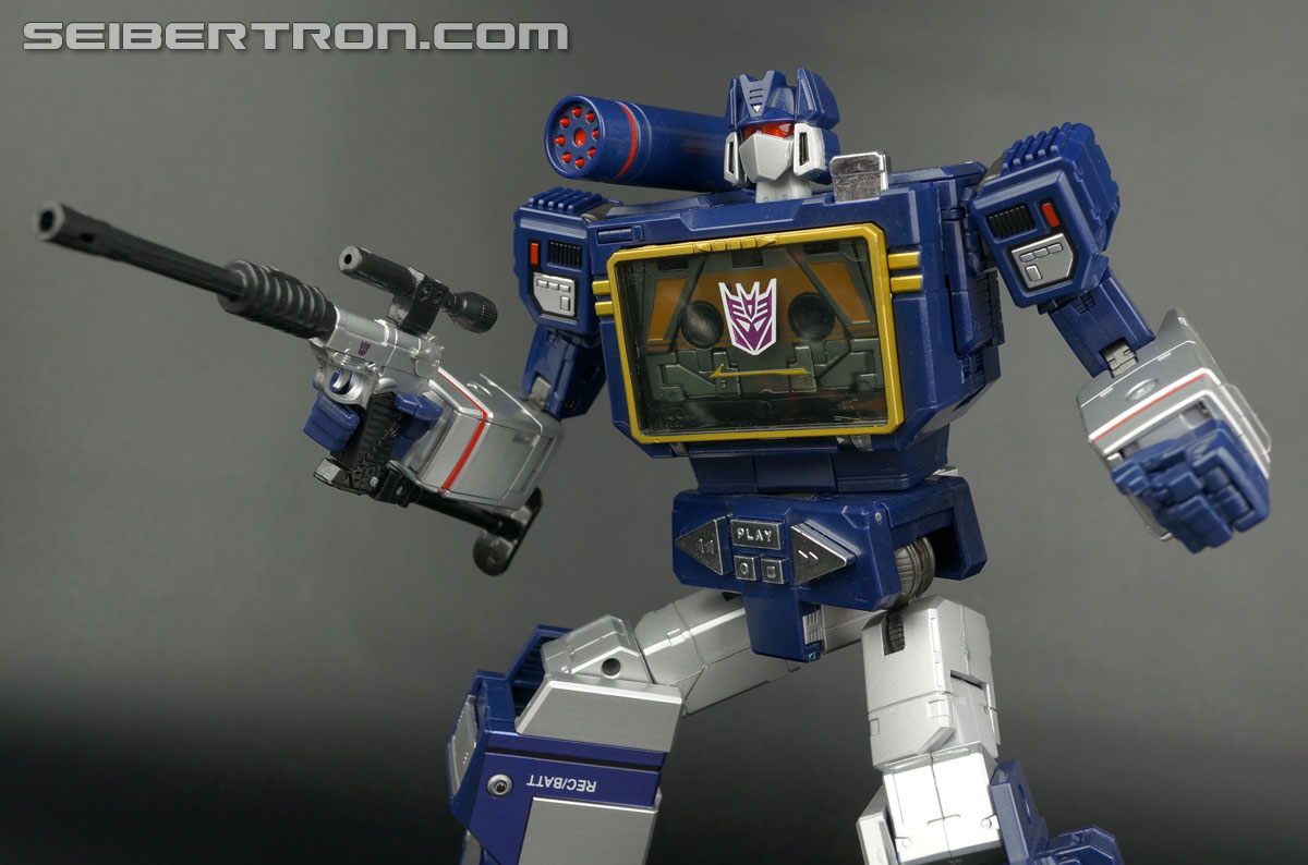 Transformers Masterpiece Soundwave (Image #254 of 325)