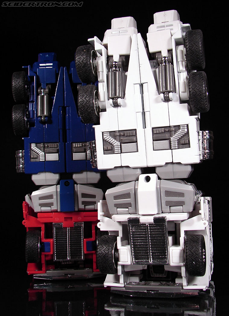 Transformers Masterpiece Ultra Magnus (MP-02) (Image #58 of 216)