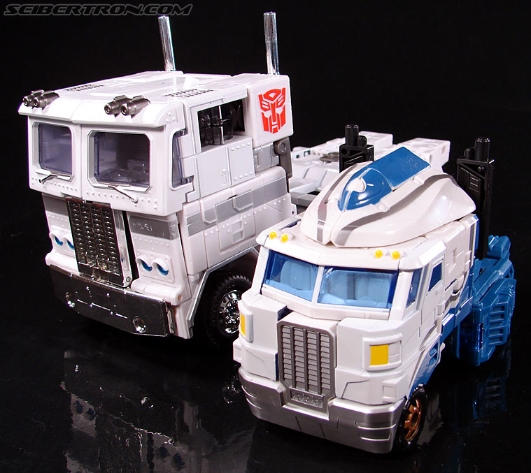 Transformers Masterpiece Ultra Magnus (MP-02) (Image #62 of 216)