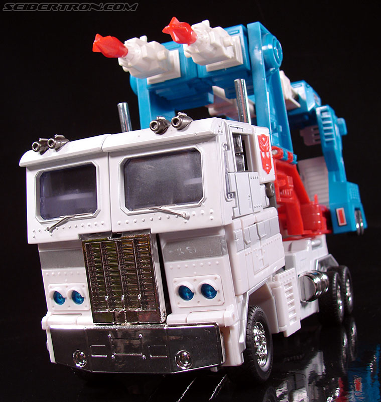 Transformers Masterpiece Ultra Magnus (MP-02) (Image #65 of 216)