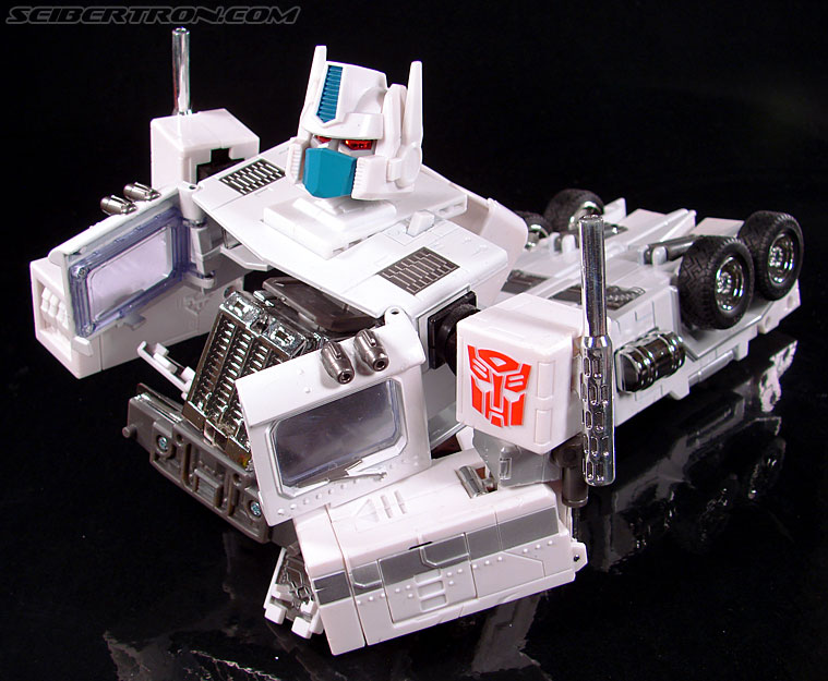 Transformers Masterpiece Ultra Magnus (MP-02) (Image #79 of 216)