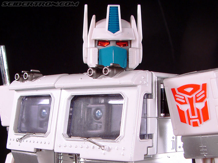 Transformers Masterpiece Ultra Magnus (MP-02) (Image #102 of 216)