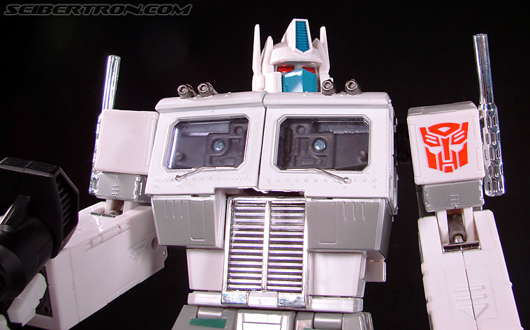 Transformers Masterpiece Ultra Magnus (MP-02) (Image #104 of 216)