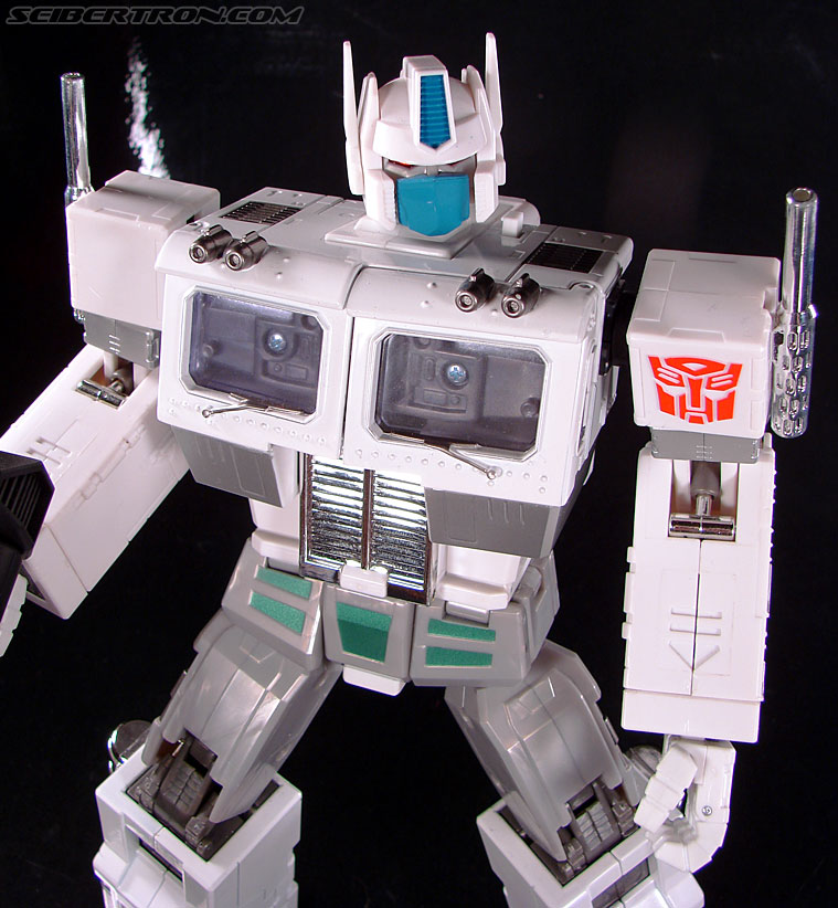 Transformers Masterpiece Ultra Magnus (MP-02) (Image #106 of 216)