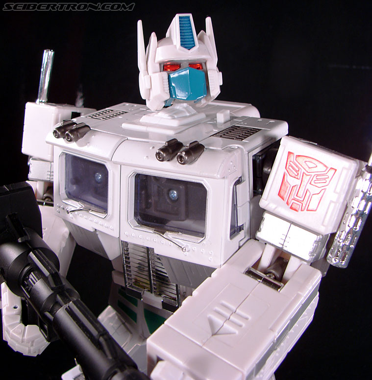 Transformers Masterpiece Ultra Magnus (MP-02) (Image #109 of 216)