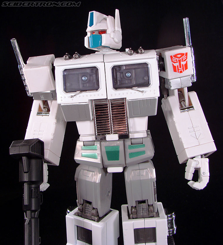 Transformers Masterpiece Ultra Magnus (MP-02) (Image #119 of 216)
