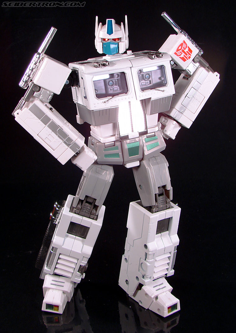 Transformers Masterpiece Ultra Magnus (MP-02) (Image #125 of 216)