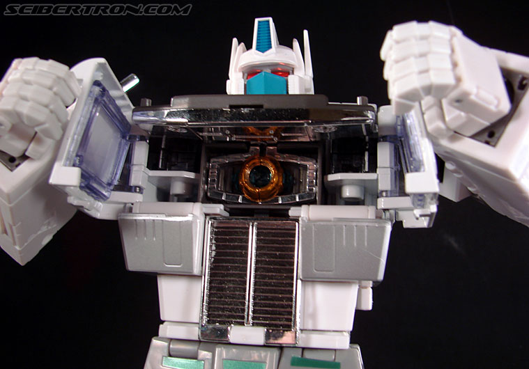 Transformers Masterpiece Ultra Magnus (MP-02) (Image #132 of 216)