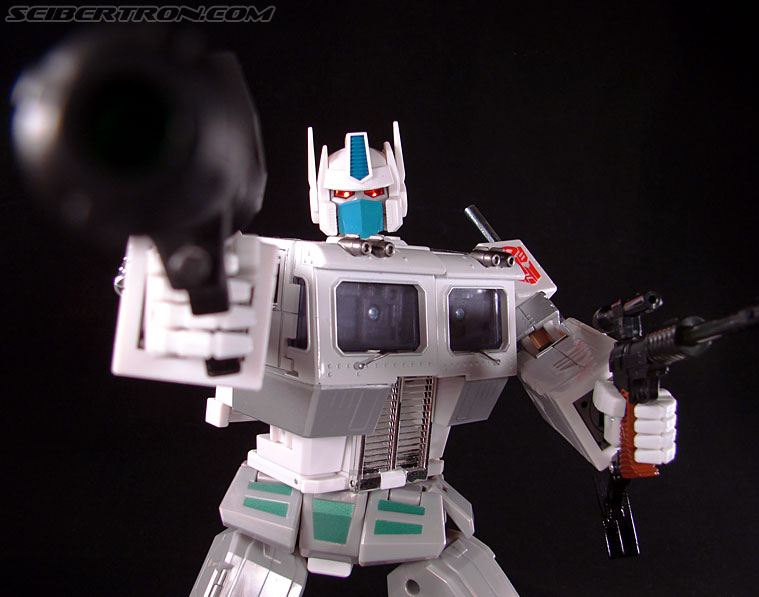 Transformers Masterpiece Ultra Magnus (MP-02) (Image #165 of 216)