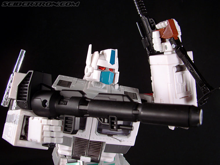 Transformers Masterpiece Ultra Magnus (MP-02) (Image #170 of 216)