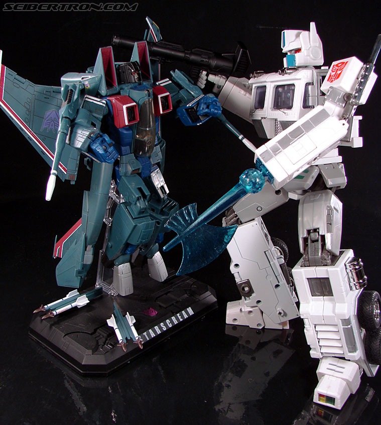 Transformers Masterpiece Ultra Magnus (MP-02) (Image #181 of 216)