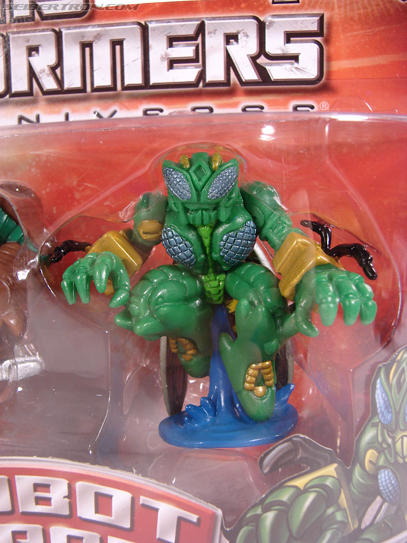 Transformers Robot Heroes Waspinator (BW) (Image #3 of 39)