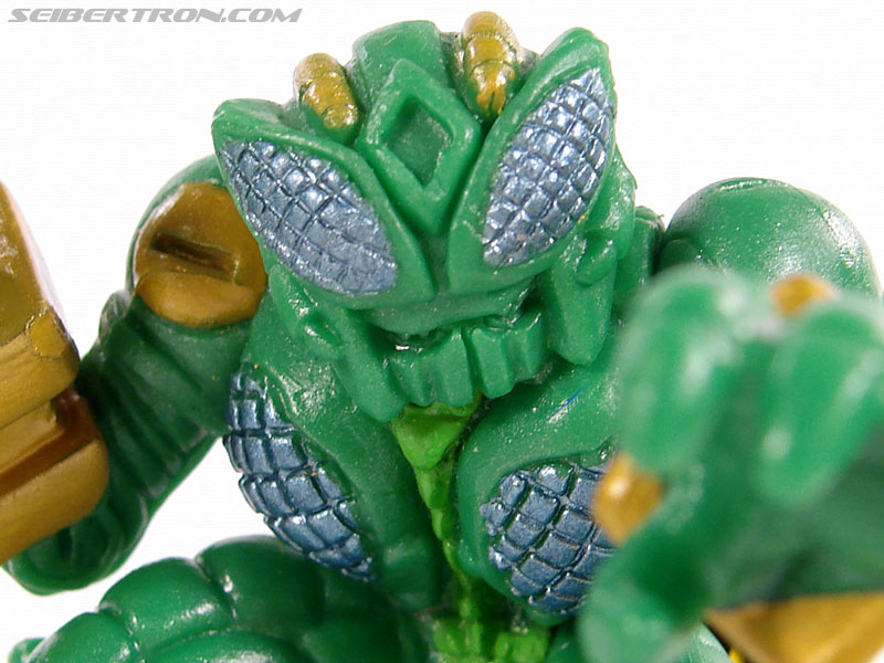 Transformers Robot Heroes Waspinator (BW) (Image #30 of 39)