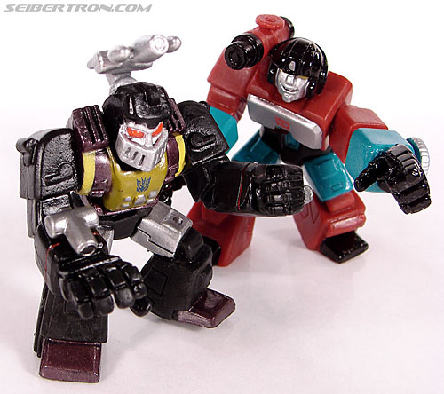 Transformers Robot Heroes Hardshell (G1: Bombshell) (Image #29 of 34)