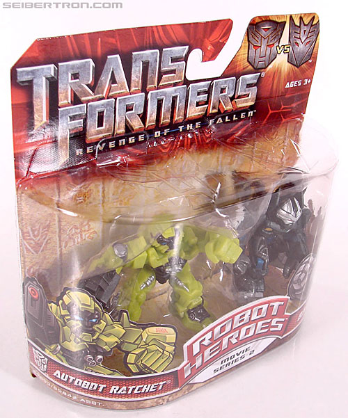 Transformers Robot Heroes Ratchet (ROTF) w/ gun (Image #4 of 54)
