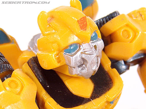 Transformers Robot Heroes Bumblebee (ROTF) (Image #9 of 38)