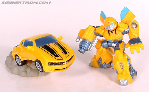 Transformers Robot Heroes Bumblebee (ROTF) (Image #21 of 38)