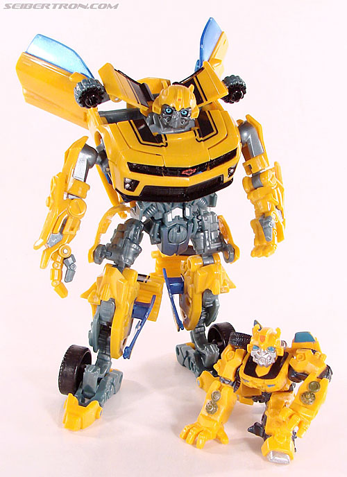 Transformers Robot Heroes Bumblebee (ROTF) (Image #29 of 38)