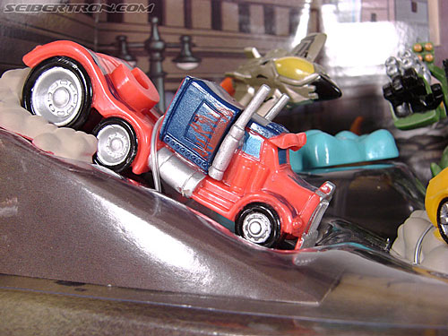 Transformers Robot Heroes Optimus Prime (ROTF) vehicle (Image #4 of 29)