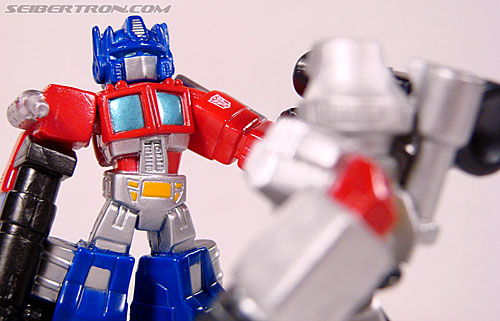 Transformers Robot Heroes Optimus Prime with Supermetal Finish (G1) (Image #37 of 59)