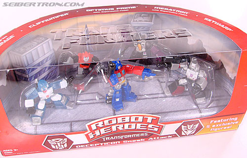 Transformers Robot Heroes Megatron with Supermetal Finish (G1) (Image #2 of 57)
