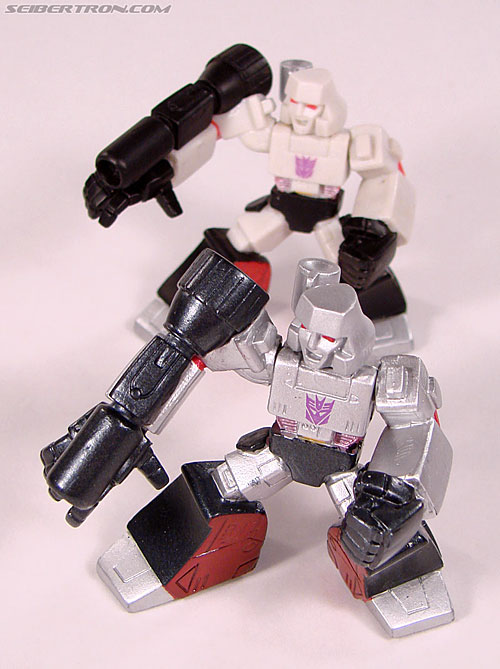 Transformers Robot Heroes Megatron with Supermetal Finish (G1) (Image #11 of 57)