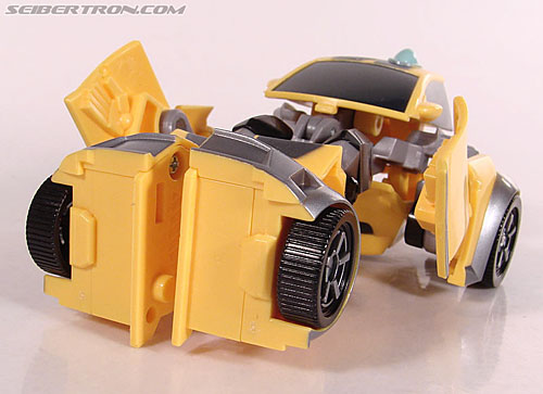 Transformers Animated Battlefield Bumblebee Toy Gallery Image 54 Of 82 7577