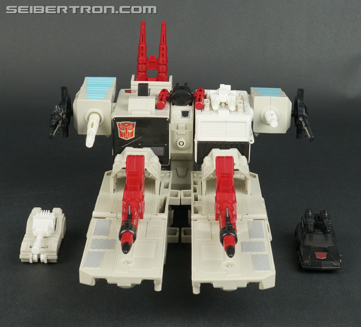 Transformers Encore Metroplex (Reissue) (Image #33 of 163)