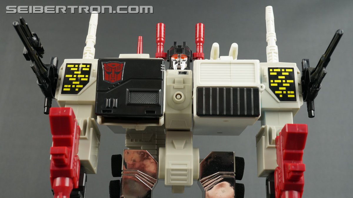 Transformers Encore Metroplex (Reissue) (Image #132 of 163)