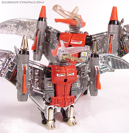 Smallest Transformers Swoop (Bombardier Elf) (Image #71 of 148)
