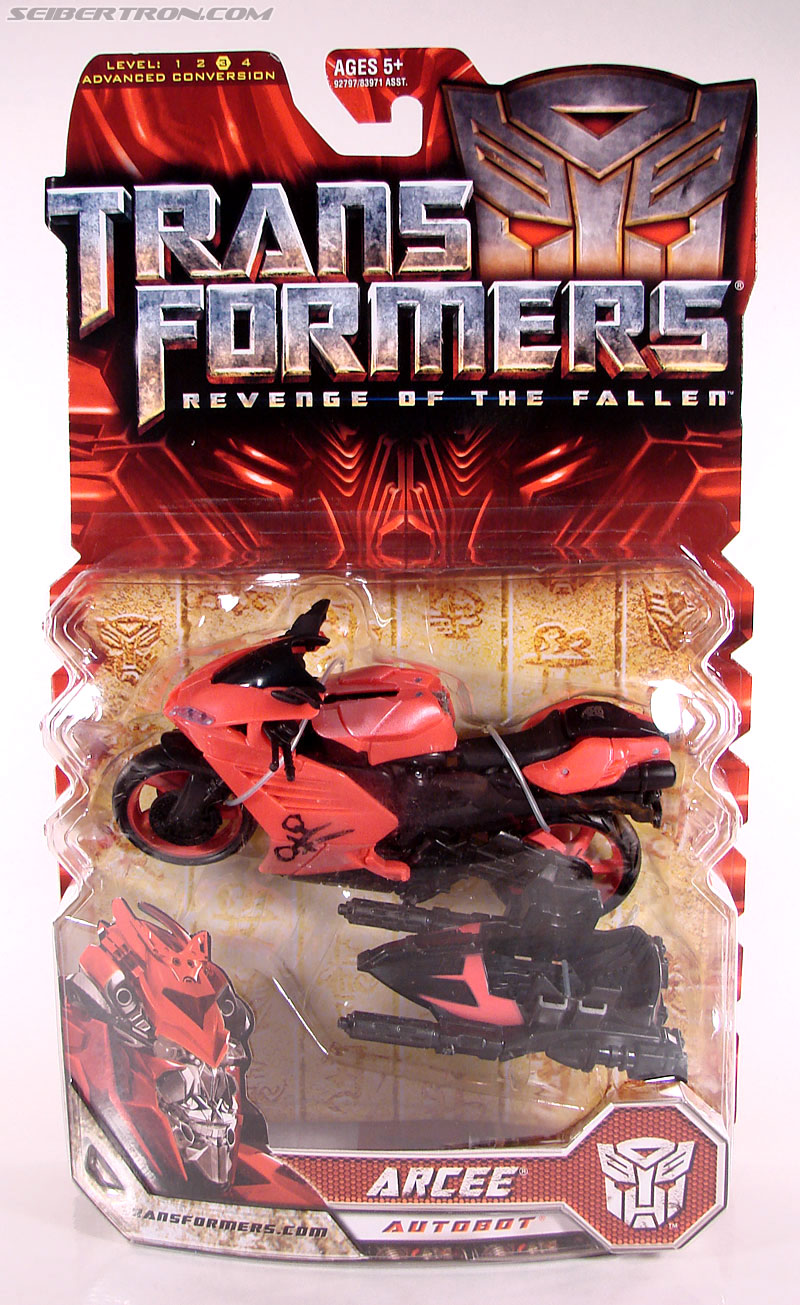 Transformers Revenge of the Fallen Arcee (Image #1 of 109)