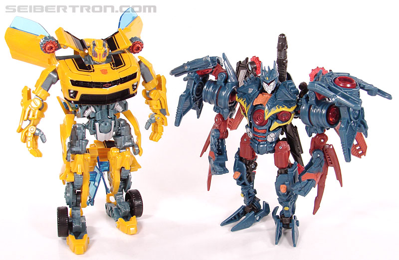Transformers Revenge of the Fallen Battlefield Bumblebee (Image #195 of 205)