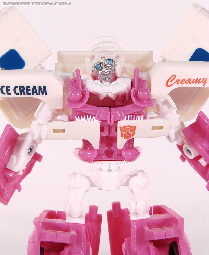 Transformers Revenge of the Fallen Mudflap (Ice Cream Truck) (Image #51 of 96)