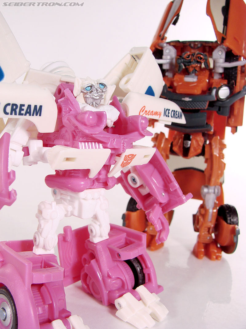 Transformers Revenge of the Fallen Mudflap (Ice Cream Truck) (Image #86 of 96)