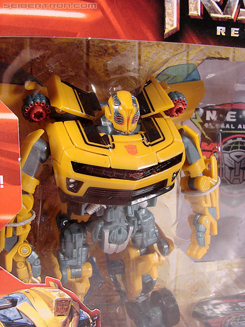 Transformers Revenge of the Fallen Battlefield Bumblebee (Image #7 of 205)