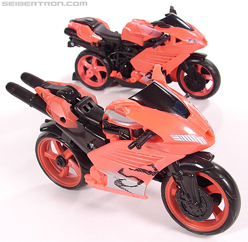 Transformers Revenge of the Fallen Cyber Pursuit Arcee (Image #32 of 101)