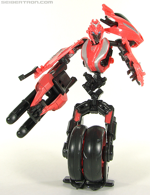 Transformers Revenge of the Fallen Cyber Pursuit Arcee (Image #74 of 101)