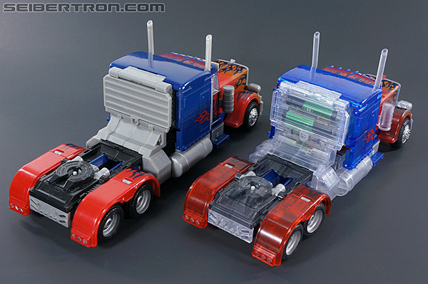 Transformers Revenge of the Fallen Optimus Prime Limited Clear Color Edition (Image #33 of 125)