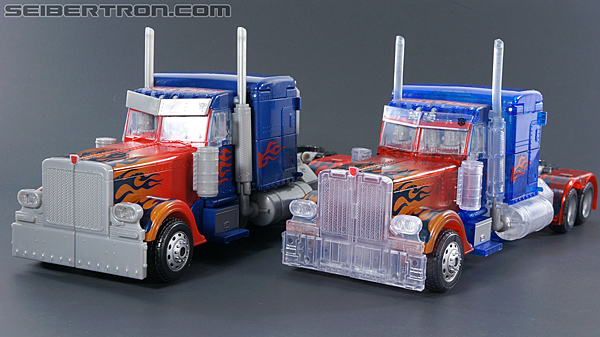 Transformers Revenge of the Fallen Optimus Prime Limited Clear Color Edition (Image #36 of 125)