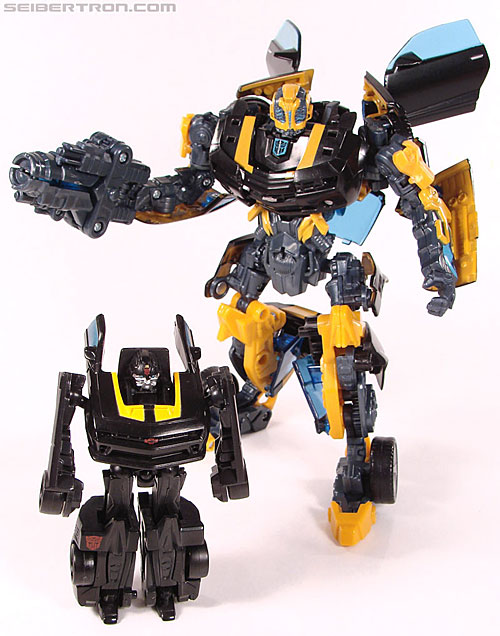 Transformers Revenge of the Fallen Stealth Bumblebee (Image #61 of 69)