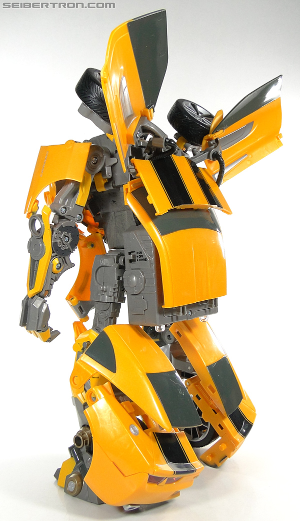 Transformers Revenge of the Fallen Ultimate Bumblebee Battle Charged (Image #70 of 149)