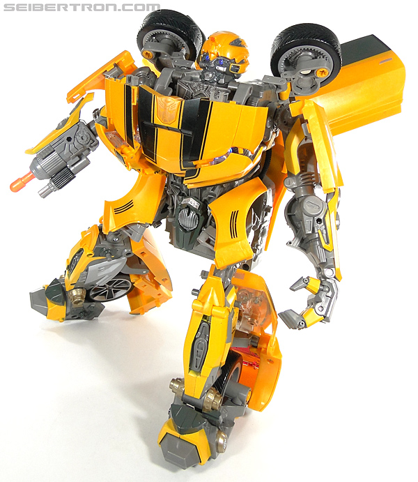 Transformers Revenge of the Fallen Ultimate Bumblebee Battle Charged (Image #87 of 149)