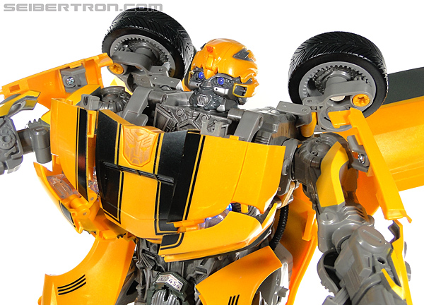Transformers Revenge of the Fallen Ultimate Bumblebee Battle Charged (Image #88 of 149)