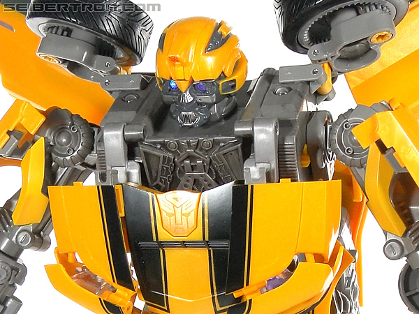 Transformers Revenge of the Fallen Ultimate Bumblebee Battle Charged (Image #111 of 149)