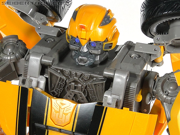 Transformers Revenge of the Fallen Ultimate Bumblebee Battle Charged (Image #114 of 149)