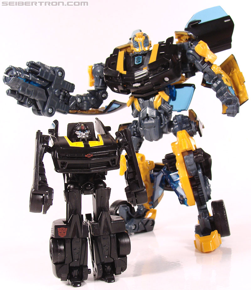 Transformers Revenge of the Fallen Stealth Bumblebee (Image #60 of 69)