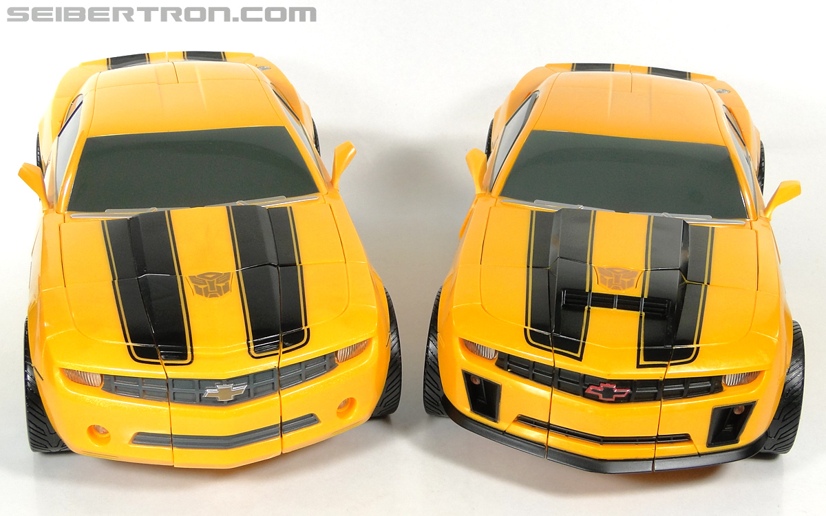 Transformers Revenge of the Fallen Ultimate Bumblebee Battle Charged Toy  Gallery (Image #48 of 149)