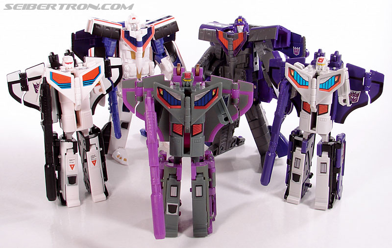 Transformers e-Hobby Exclusives Astrotrain (Image #109 of 132)