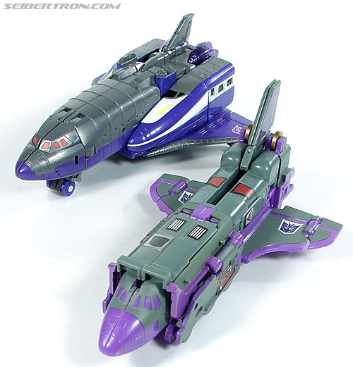 Transformers e-Hobby Exclusives Astrotrain (Image #30 of 132)